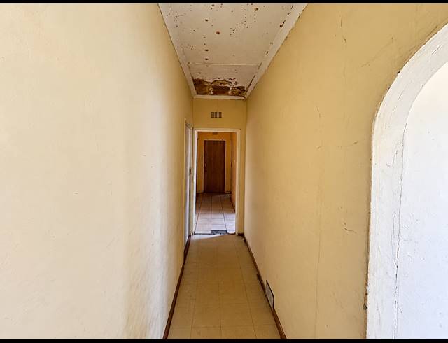 5 BEDROOM HOUSE FOR SALE IN VANDERBIJLPARK CW 3